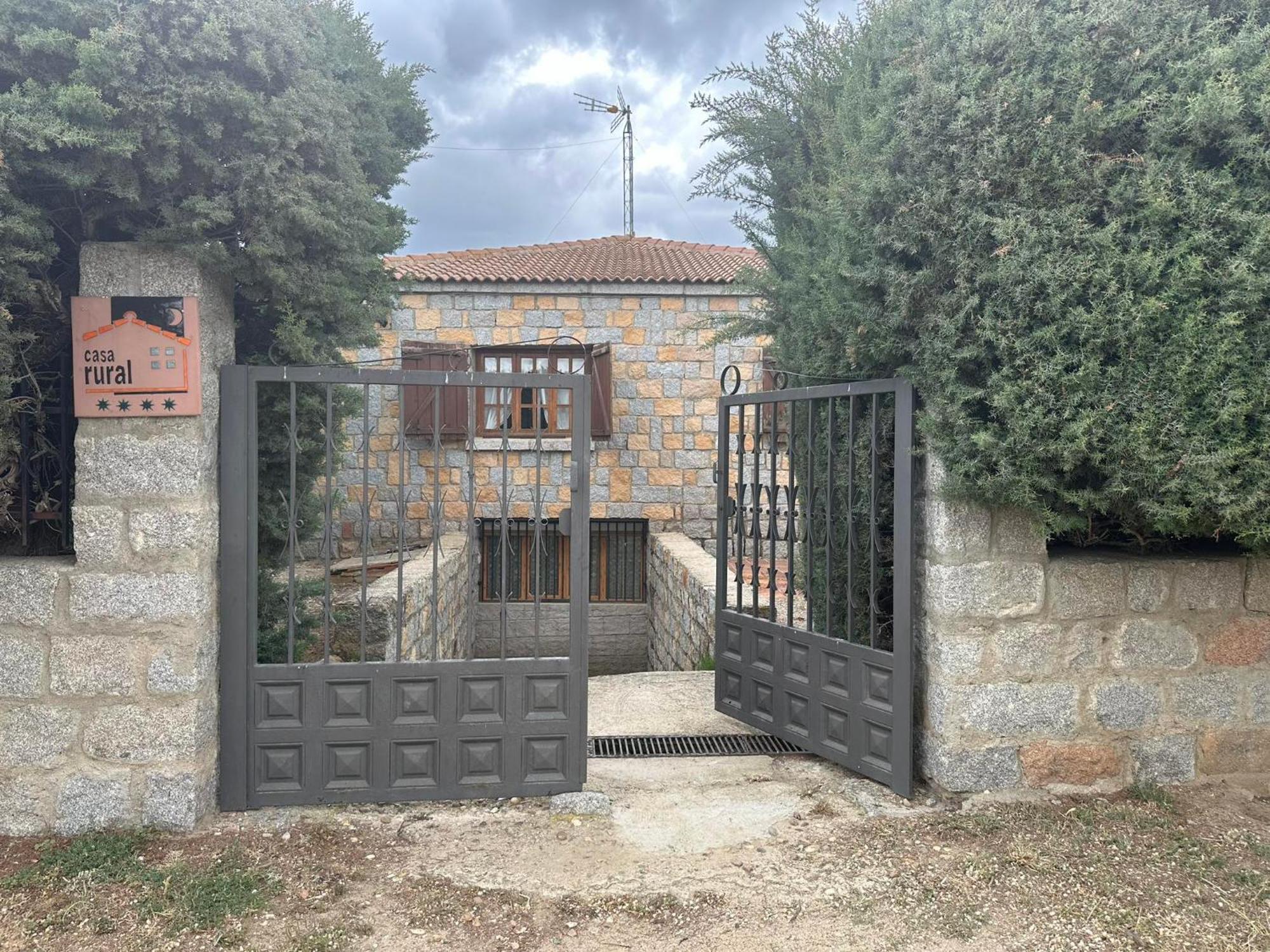 Casa Rural El Cordel La Serrada Exterior photo